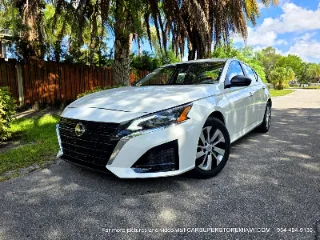 Nissan Altima photo 1