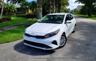 Kia Forte photo 2