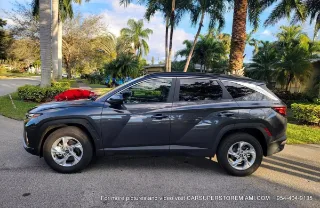 Hyundai Tucson photo 3